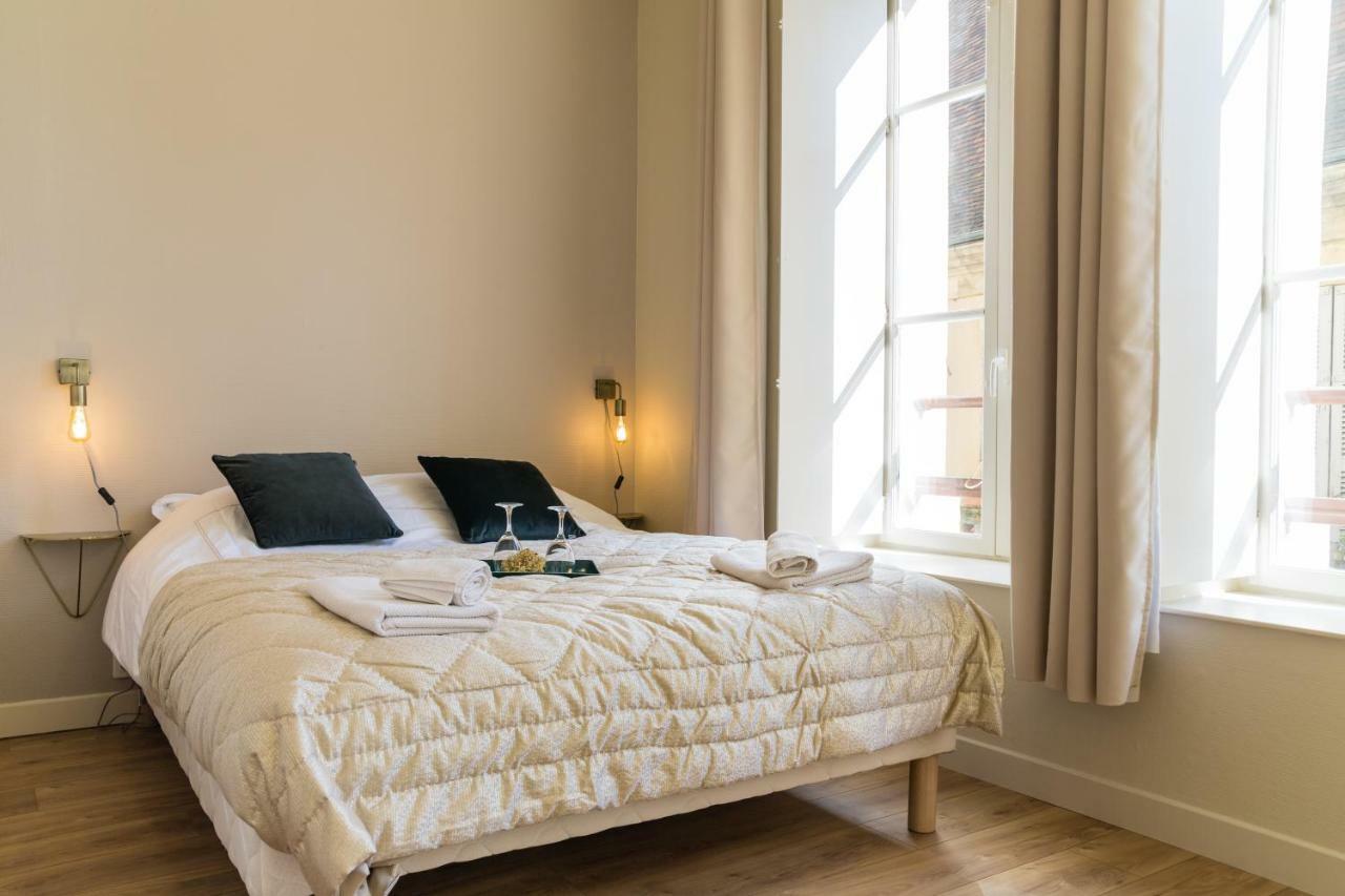 Appartement Centre Medieval Le Boudoir De Marie 萨尔拉拉卡内达 外观 照片